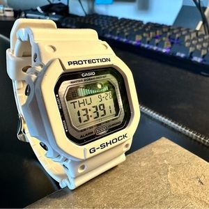 Casio G-Shock GLX-5600 White
